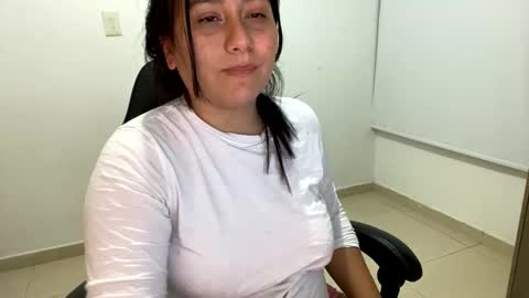 laura online show from 10.21.25