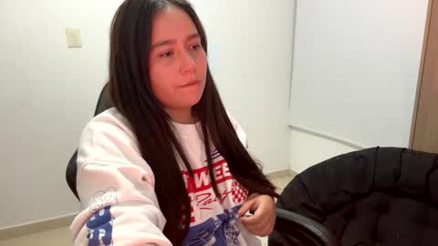 laura online show from 11.19.25