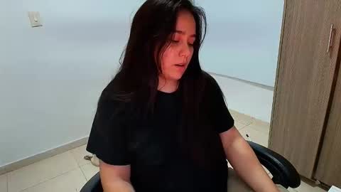 laura online show from 12.17.25