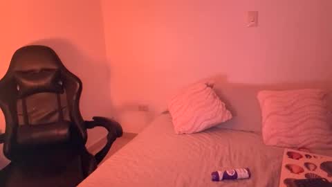 laura online show from 02.06.26