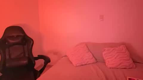 laura online show from 02.14.26