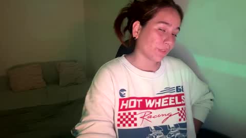 laura online show from 04.10.26