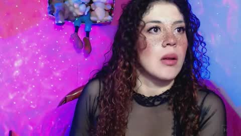 weedcam Curly Laura OF    online show from 02.23.26