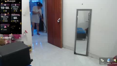 laura_foxx2379 online show from 09.24.25