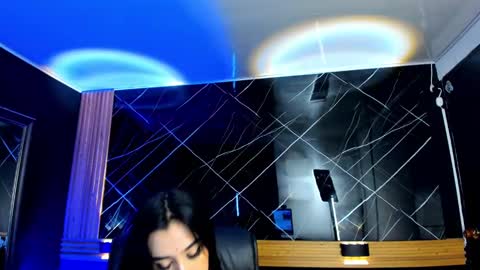 Snapshot of laura_hentai chatting on 12.03.24 Laura online show from 12.03.24