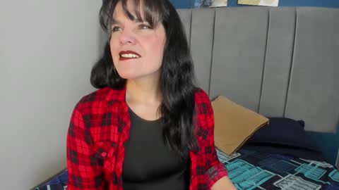 laura hotties online show from 09.27.25