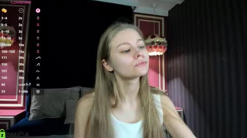 Laura online show from 02.25.26