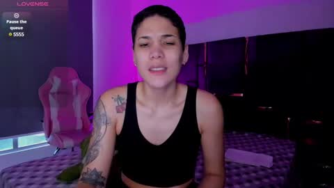 Laura Rose online show from 03.05.25