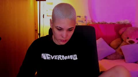 Laura Rose online show from 03.28.26