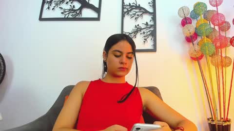 LAURA SOE online show from 01.17.25