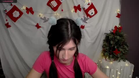 Laura online show from 12.10.24