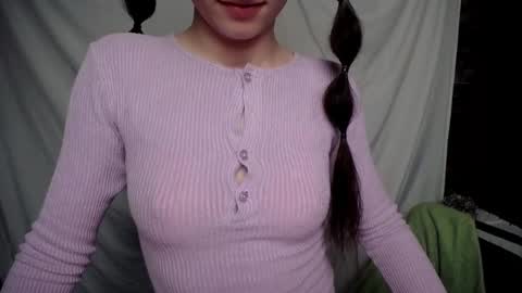 Laura online show from 02.11.25