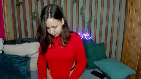 Laura online show from 09.18.25