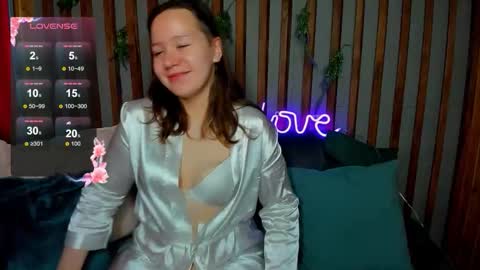 Laura online show from 09.27.25