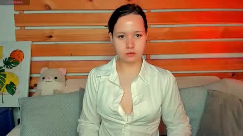 Laura online show from 10.10.25