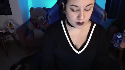 laura online show from 11.15.25