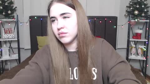 LauraHlot online show from 01.05.25
