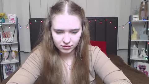 LauraHlot online show from 01.26.25