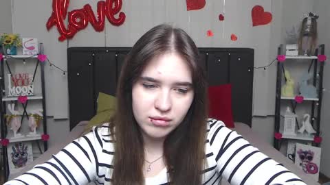 LauraHlot online show from 03.08.25