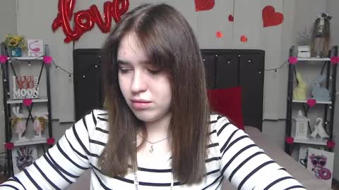 LauraHlot online show from 03.08.25