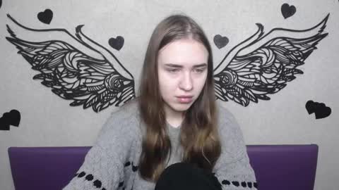 LauraHlot online show from 10.05.25