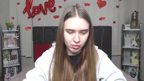 Snapshot of laurahlot chatting on 02.22.26 LauraHlot online show from 02.22.26