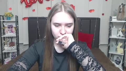 Snapshot of laurahlot chatting on 04.30.26 LauraHlot online show from 04.30.26