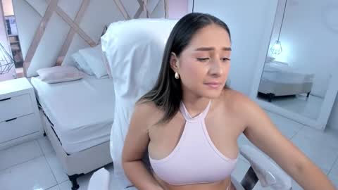 Snapshot of lauraklark chatting on 10.30.25 laura  online show from 10.30.25