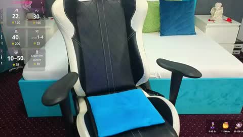 LauraMirage online show from 12.19.24