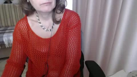 Lauraoven1 online show from 03.11.25