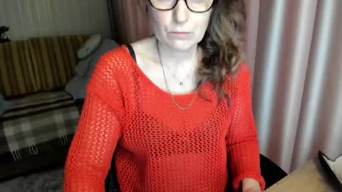 Lauraoven1 online show from 02.09.26