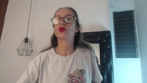 Snapshot of laurasofia45 chatting on 02.12.26 Laura Sofia online show from 02.12.26