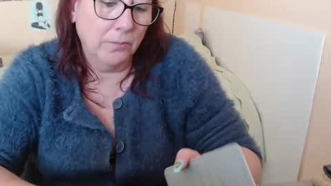 Snapshot of laureanne50 chatting on 12.26.24 laureanne online show from 12.26.24