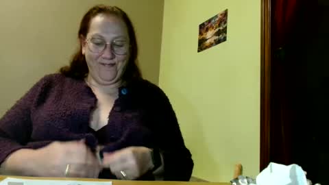 Snapshot of laureanne50 chatting on 01.29.25 laureanne online show from 01.29.25