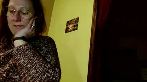 Snapshot of laureanne50 chatting on 02.13.25 laureanne online show from 02.13.25