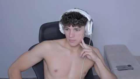 Laureent online show from 10.02.25