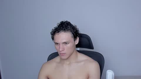 Laureent online show from 11.17.25