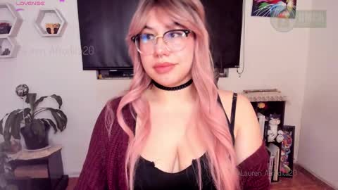  Im Lauren  independent model   online show from 09.27.25