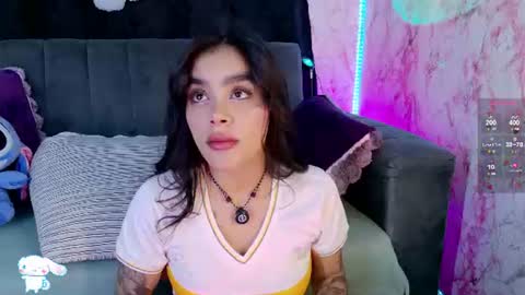 Snapshot of lauren_camila1 chatting on 06.24.26 Lau online show from 06.24.26