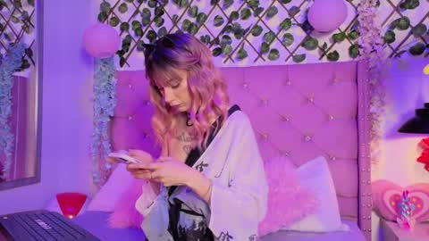 Lauren evans9 online show from 11.11.25