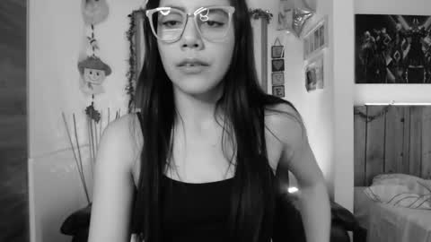 Snapshot of lauren_sweet7 chatting on 12.08.24 Lauren online show from 12.08.24