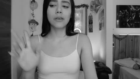 Snapshot of lauren_sweet7 chatting on 12.14.24 Lauren online show from 12.14.24