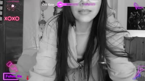 Snapshot of lauren_sweet7 chatting on 02.04.25 Lauren online show from 02.04.25