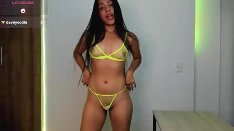 Lauren  Ryan online show from 11.02.25