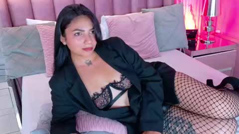 Lauren  online show from 05.14.26