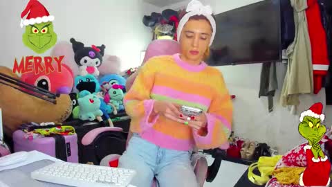 SF online show from 12.15.25