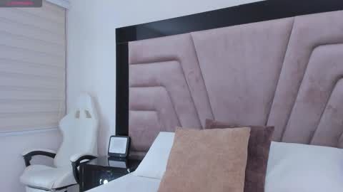 laurenclark1 online show from 03.03.26