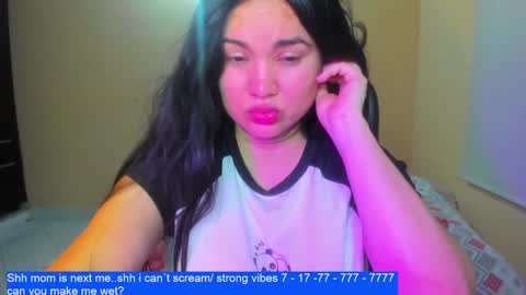 onlyfan laureng7 - 7 laureng2 online show from 01.22.25