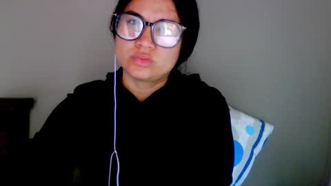 onlyfan laureng7 - 7 laureng2 online show from 10.29.25