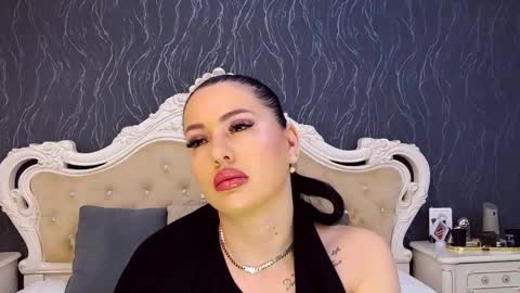 Laura online show from 03.10.26